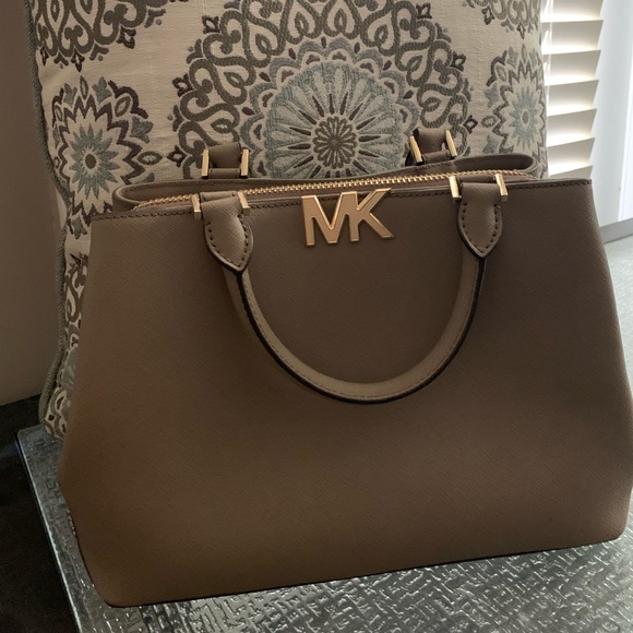 Michael Kora Florence MD Satchel Leather - Picture 1 of 4